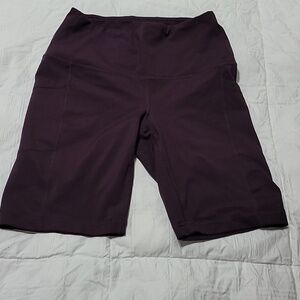 Yogalicious Shorts Size Small